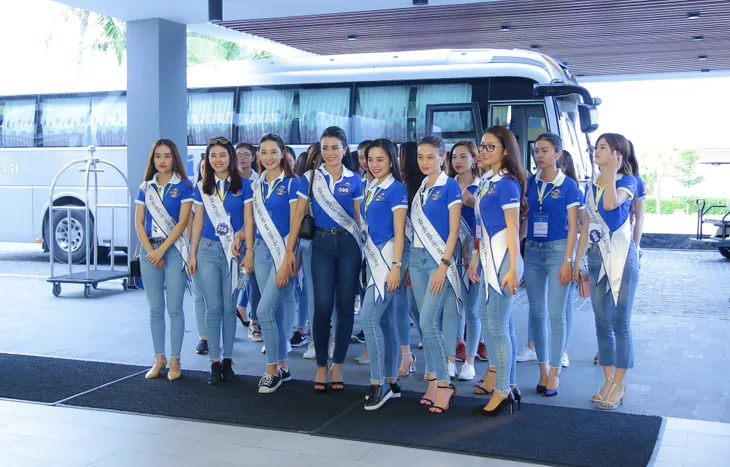 Thí sinh Hoa hậu Biển Việt Nam toàn cầu 2018 rạng ngời tại Phú Quốc - Ảnh 2. Thí sinh Hoa hậu Biển Việt Nam toàn cầu 2018 rạng ngời tại Phú Quốc - Ảnh 2.