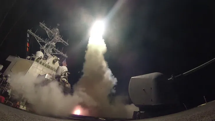 Tấn công Syria: Đánh bom ai đó để chứng minh mình sẵn sàng đánh bom vào họ là lý do tồi tệ nhất - Ảnh 2.
