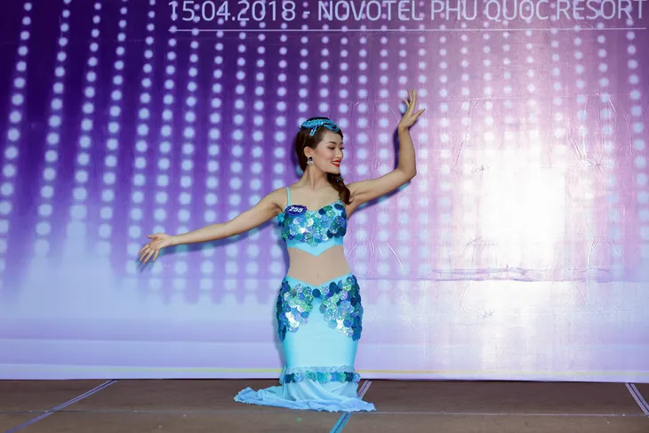 Top 40 Hoa hậu Biển Việt Nam toàn cầu 2018 nóng bỏng trong trang phục bikini, khoe tài năng đa dạng - Ảnh 11. Top 40 Hoa hậu Biển Việt Nam toàn cầu 2018 nóng bỏng trong trang phục bikini, khoe tài năng đa dạng - Ảnh 11.