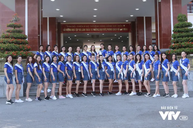 Vẻ đẹp của thí sinh Hoa hậu Biển Việt Nam toàn cầu 2018 bừng sáng ở những nơi họ đặt chân đến - Ảnh 1. Vẻ đẹp của thí sinh Hoa hậu Biển Việt Nam toàn cầu 2018 bừng sáng ở những nơi họ đặt chân đến - Ảnh 1.