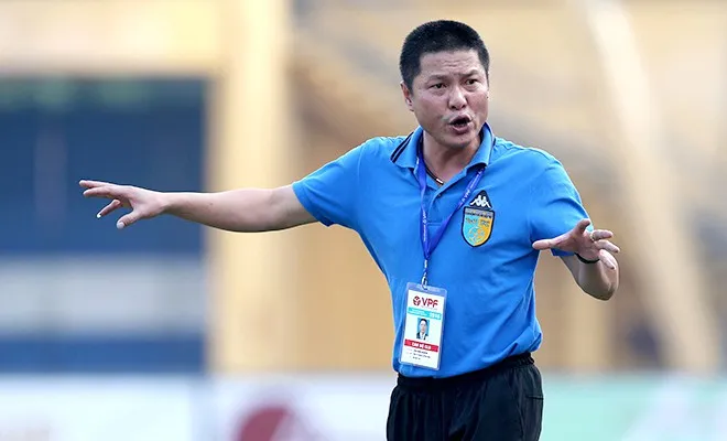 Nuti Café V.League 2018: HLV Chu Đình Nghiêm đứng trước cơ hội lập kỷ lục cùng CLB Hà Nội - Ảnh 1.