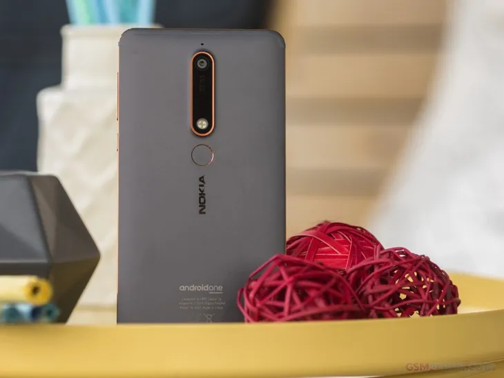 Smartphone tràn viền đầu tiên của Nokia được ra mắt tại Việt Nam - Ảnh 2. Smartphone tràn viền đầu tiên của Nokia được ra mắt tại Việt Nam - Ảnh 2.