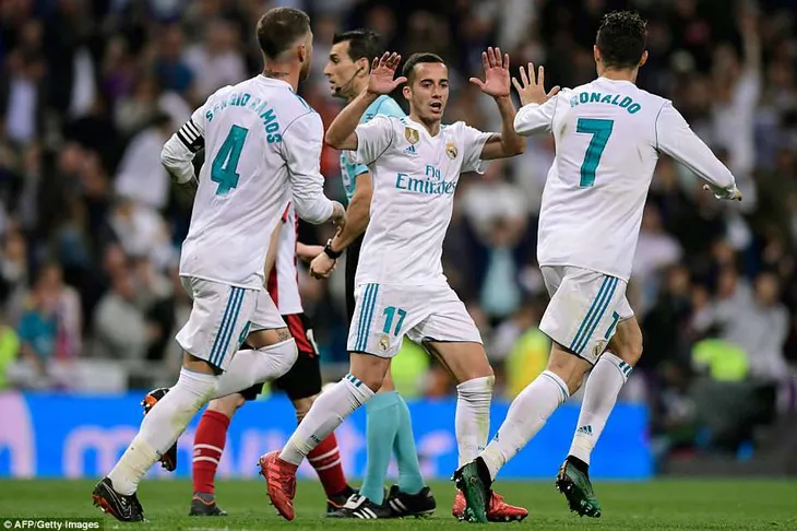 Kết quả bóng đá châu Âu sáng 19/4: Real 1-1 A.Bilbao, Bournemouth 0 - 2 MU, Crotone 1 - 1 Juventus, Napoli 4 - 2 Udinese... - Ảnh 3. Kết quả bóng đá châu Âu sáng 19/4: Real 1-1 A.Bilbao, Bournemouth 0 - 2 MU, Crotone 1 - 1 Juventus, Napoli 4 - 2 Udinese... - Ảnh 3.