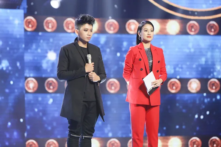 Sing My Song: Sáng tác về phạm nhân của Tuấn Anh khiến giám khảo sởn gai ốc - Ảnh 2. Sing My Song: Sáng tác về phạm nhân của Tuấn Anh khiến giám khảo sởn gai ốc - Ảnh 2.