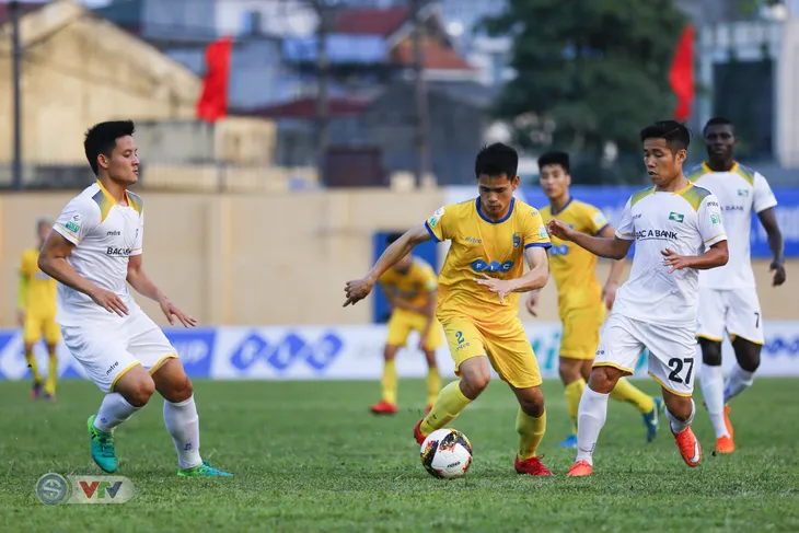 ẢNH: FLC Thanh Hóa giành trọn 3 điểm trước SLNA - Ảnh 8. ẢNH: FLC Thanh Hóa giành trọn 3 điểm trước SLNA - Ảnh 8.