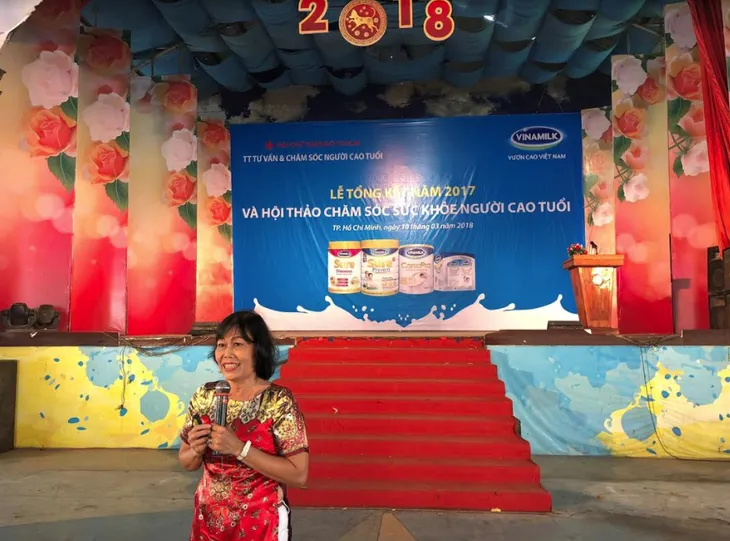 Vinamilk khởi động hành trình chăm sóc sức khỏe cho người cao tuổi năm 2018 - Ảnh 1. Vinamilk khởi động hành trình chăm sóc sức khỏe cho người cao tuổi năm 2018 - Ảnh 1.