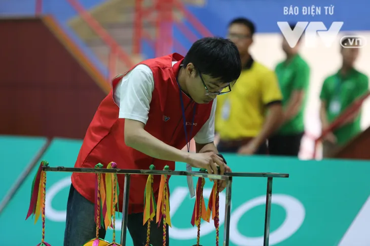 Robocon Việt Nam 2018: Nhiều kỷ lục được xác lập trong ngày thi đấu đầu tiên - Ảnh 20. Robocon Việt Nam 2018: Nhiều kỷ lục được xác lập trong ngày thi đấu đầu tiên - Ảnh 20.