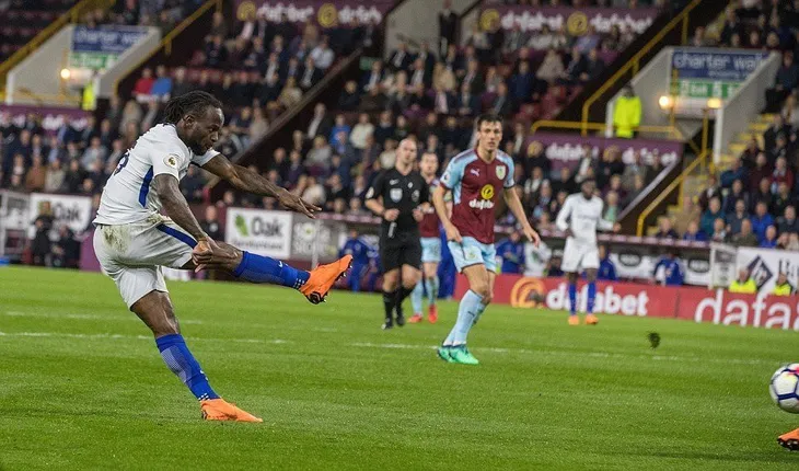 Thắng Burnley, Chelsea nuôi hy vọng top 4 - Ảnh 4. Thắng Burnley, Chelsea nuôi hy vọng top 4 - Ảnh 4.
