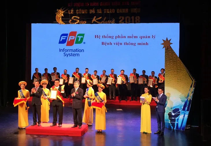 73 sản phẩm, dịch vụ CNTT được vinh danh tại giải Sao Khuê 2018 - Ảnh 1. 73 sản phẩm, dịch vụ CNTT được vinh danh tại giải Sao Khuê 2018 - Ảnh 1.
