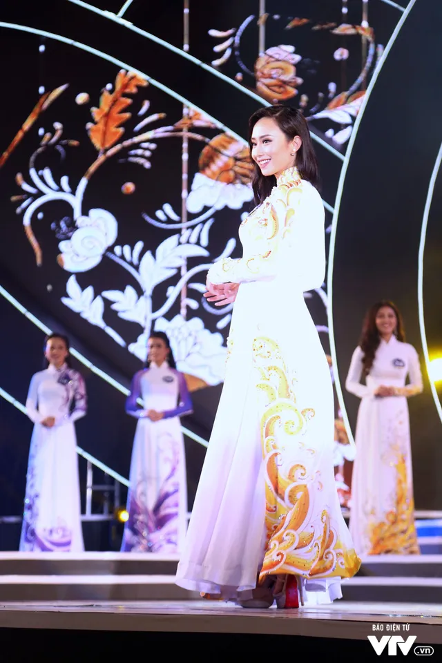 Top 40 Hoa hậu Biển Việt Nam toàn cầu 2018 rạng rỡ trong buổi tổng duyệt trước đêm chung kết - Ảnh 2. Top 40 Hoa hậu Biển Việt Nam toàn cầu 2018 rạng rỡ trong buổi tổng duyệt trước đêm chung kết - Ảnh 2.