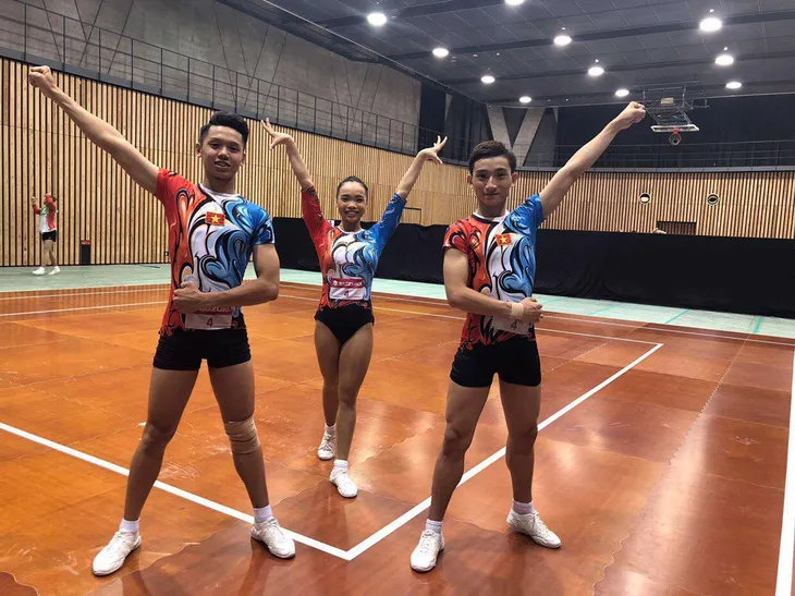 ĐT thể dục Aerobic Việt Nam thi đấu xuất sắc tại Cúp Thế giới ở Nhật Bản - Ảnh 3. ĐT thể dục Aerobic Việt Nam thi đấu xuất sắc tại Cúp Thế giới ở Nhật Bản - Ảnh 3.