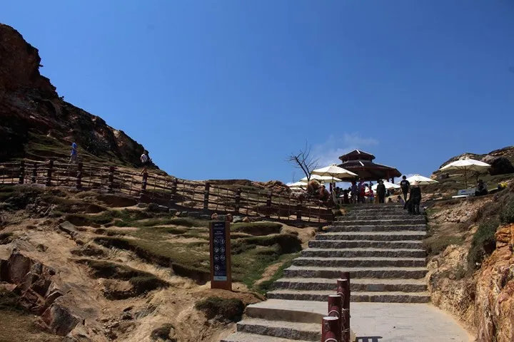 Eo Gió - nơi ngắm bình minh đẹp nhất Việt Nam - Ảnh 5. Eo Gió - nơi ngắm bình minh đẹp nhất Việt Nam - Ảnh 5.