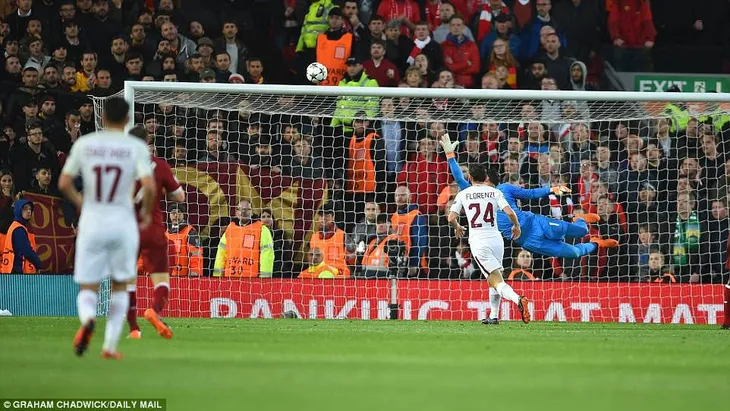 ẢNH: Nhìn lại trận thắng 5-2 của Liverpool trước AS Roma - Ảnh 5. ẢNH: Nhìn lại trận thắng 5-2 của Liverpool trước AS Roma - Ảnh 5.