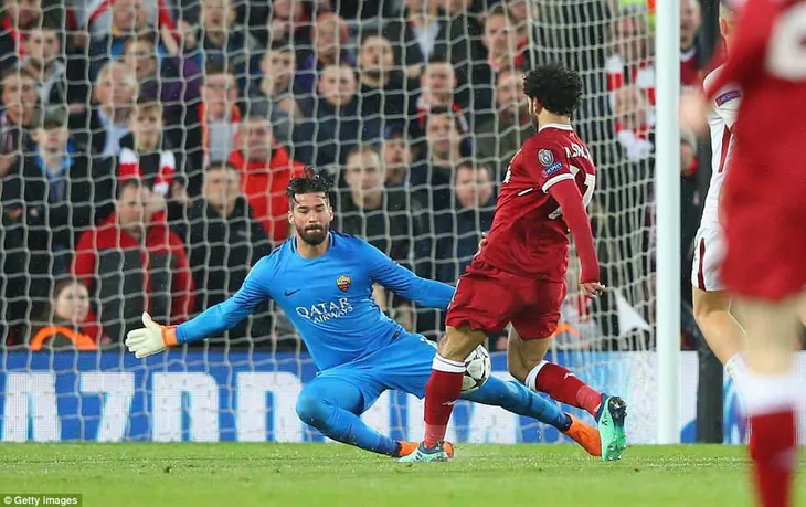 ẢNH: Nhìn lại trận thắng 5-2 của Liverpool trước AS Roma - Ảnh 7. ẢNH: Nhìn lại trận thắng 5-2 của Liverpool trước AS Roma - Ảnh 7.
