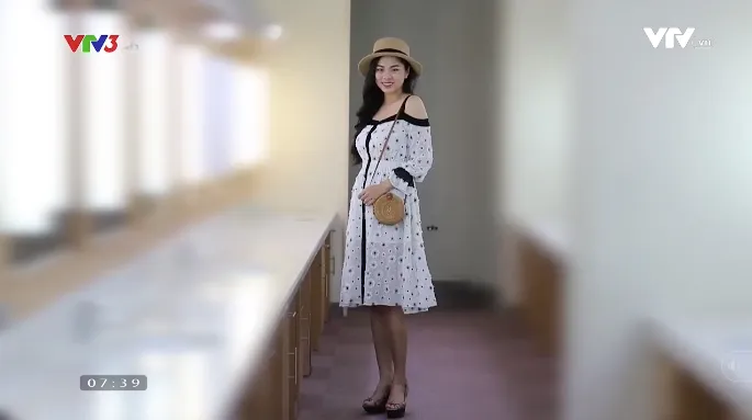 Bật mí bí kíp phối đồ xinh yêu cùng phụ kiện cói, mây, tre đan - Ảnh 3. Bật mí bí kíp phối đồ xinh yêu cùng phụ kiện cói, mây, tre đan - Ảnh 3.