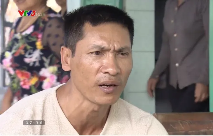 Tài xế xe tải bẻ lái tránh 2 nữ sinh: Cho làm lại vẫn chọn cách cứu người - Ảnh 1. Tài xế xe tải bẻ lái tránh 2 nữ sinh: Cho làm lại vẫn chọn cách cứu người - Ảnh 1.