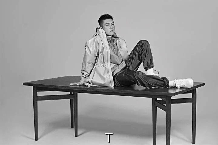 Trần Quán Hy - Vẫn ngông cuồng và hoang dã - Ảnh 5. Trần Quán Hy - Vẫn ngông cuồng và hoang dã - Ảnh 5.