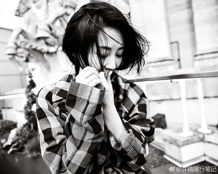 Ngỡ ngàng với vẻ trẻ trung của sao phim Tiếu ngạo giang hồ - Ảnh 2. Ngỡ ngàng với vẻ trẻ trung của sao phim Tiếu ngạo giang hồ - Ảnh 2.