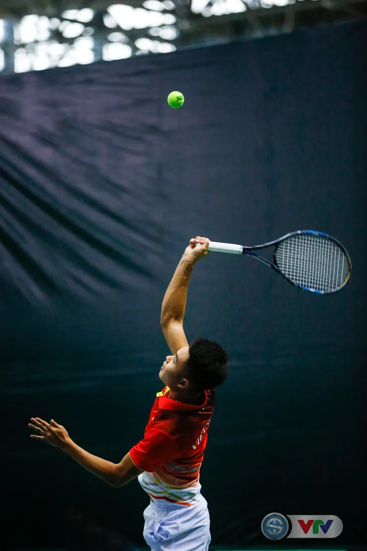 ẢNH: Lý Hoàng Nam ra quân thắng lợi tại Davis Cup - Ảnh 3. ẢNH: Lý Hoàng Nam ra quân thắng lợi tại Davis Cup - Ảnh 3.