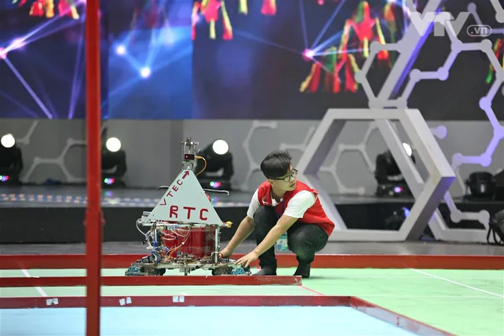 Những đội tuyển không ai muốn đối đầu tại Robocon Việt Nam 2018 - Ảnh 16. Những đội tuyển không ai muốn đối đầu tại Robocon Việt Nam 2018 - Ảnh 16.
