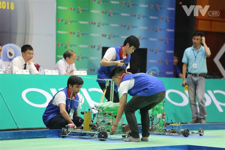 Những đội tuyển không ai muốn đối đầu tại Robocon Việt Nam 2018 - Ảnh 17. Những đội tuyển không ai muốn đối đầu tại Robocon Việt Nam 2018 - Ảnh 17.