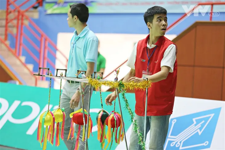 Những đội tuyển không ai muốn đối đầu tại Robocon Việt Nam 2018 - Ảnh 36. Những đội tuyển không ai muốn đối đầu tại Robocon Việt Nam 2018 - Ảnh 36.