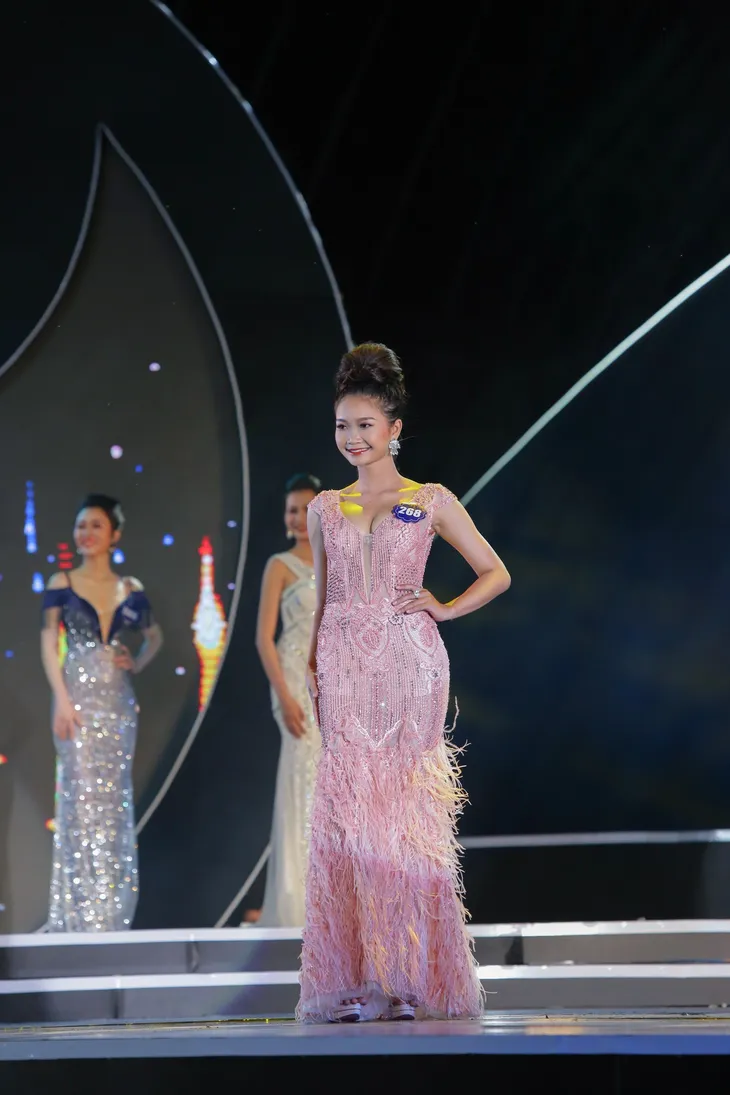 Chiêm ngưỡng nhan sắc 40 thí sinh vào chung kết Hoa hậu Biển Việt Nam toàn cầu 2018 - Ảnh 13. Chiêm ngưỡng nhan sắc 40 thí sinh vào chung kết Hoa hậu Biển Việt Nam toàn cầu 2018 - Ảnh 13.