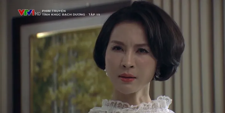 Tình khúc Bạch Dương - Tập 19: Thiên thời địa lợi, Quyên sang Nga gặp Hùng đúng lúc Vân đi vắng dài ngày - Ảnh 1. Tình khúc Bạch Dương - Tập 19: Thiên thời địa lợi, Quyên sang Nga gặp Hùng đúng lúc Vân đi vắng dài ngày - Ảnh 1.