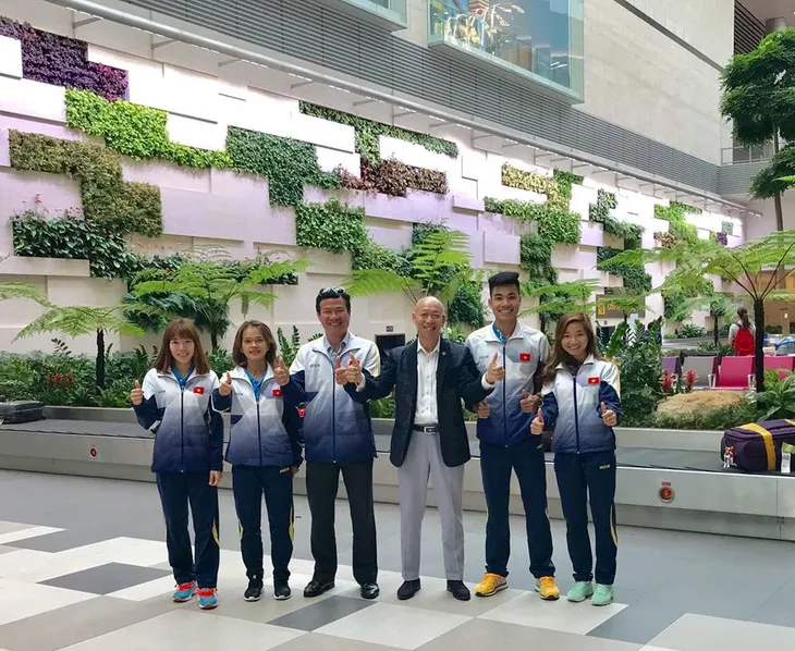 Nhà vô địch SEA Games 29 Nguyễn Thị Oanh dự giải Điền kinh Singapore mở rộng lần thứ 80 - Ảnh 1. Nhà vô địch SEA Games 29 Nguyễn Thị Oanh dự giải Điền kinh Singapore mở rộng lần thứ 80 - Ảnh 1.