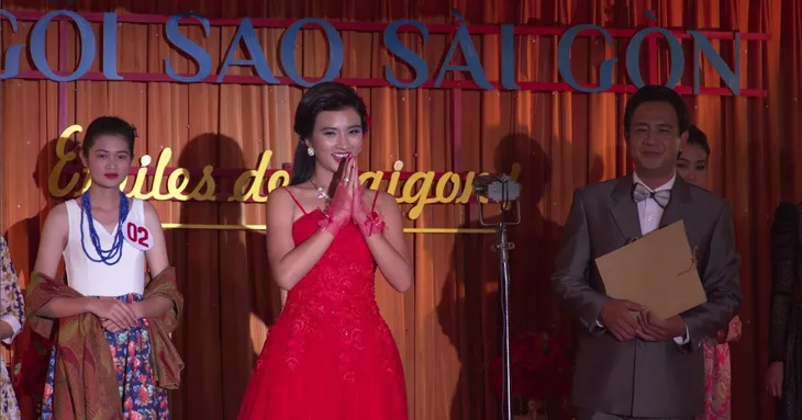 Mộng phù hoa - Tập 19: Ba Trang đạt danh hiệu Ngôi sao Sài Gòn - Ảnh 1. Mộng phù hoa - Tập 19: Ba Trang đạt danh hiệu Ngôi sao Sài Gòn - Ảnh 1.