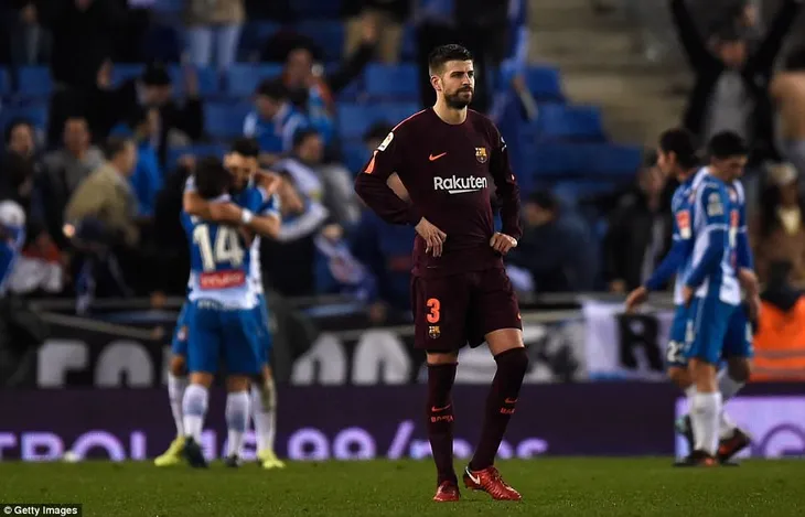 Kết quả bóng đá quốc tế sáng 18/1: Chelsea thắng ở FA Cup, Barcelona thua trận đầu tiên - Ảnh 1. Kết quả bóng đá quốc tế sáng 18/1: Chelsea thắng ở FA Cup, Barcelona thua trận đầu tiên - Ảnh 1.