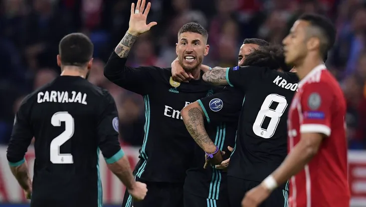 Trọng tài Cuneyt Cakir bắt chính trận lượt về Real Madrid - Bayern Munich - Ảnh 2. Trọng tài Cuneyt Cakir bắt chính trận lượt về Real Madrid - Bayern Munich - Ảnh 2.