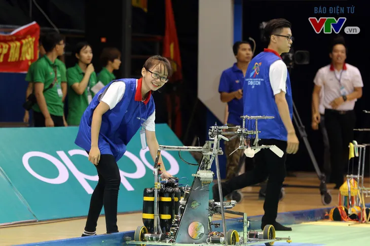 Những bóng hồng tại Robocon Việt Nam 2018 - Ảnh 1. Những bóng hồng tại Robocon Việt Nam 2018 - Ảnh 1.