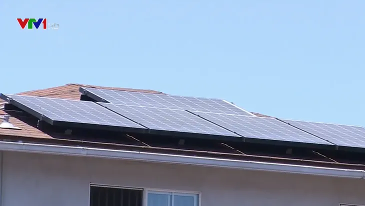 California đi đầu tại Mỹ về sử dụng năng lượng Mặt trời - Ảnh 1. California đi đầu tại Mỹ về sử dụng năng lượng Mặt trời - Ảnh 1.