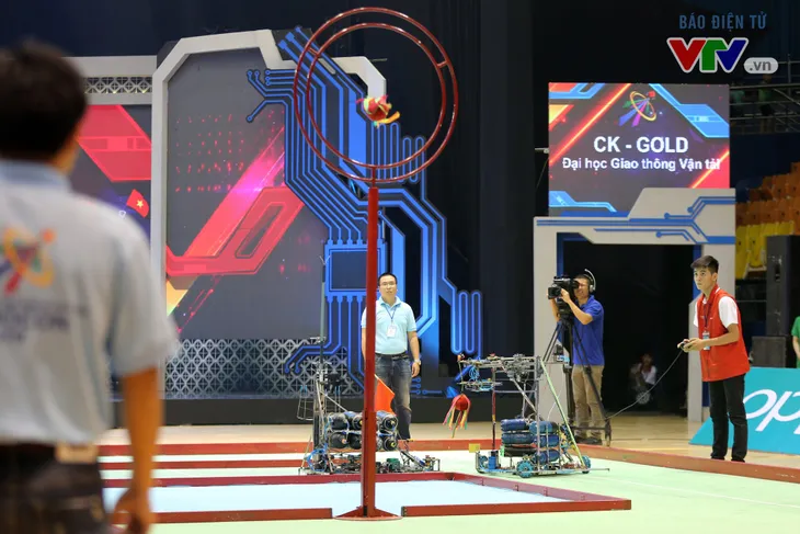 VCK Robocon Việt Nam 2018: Gặp sự cố đáng tiếc, đại diện của Hà Tĩnh rời cuộc chơi - Ảnh 31. VCK Robocon Việt Nam 2018: Gặp sự cố đáng tiếc, đại diện của Hà Tĩnh rời cuộc chơi - Ảnh 31.