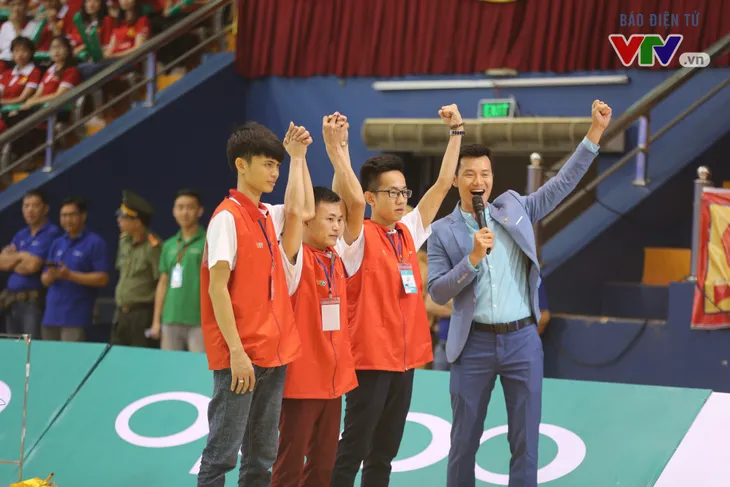 VCK Robocon Việt Nam 2018: Gặp sự cố đáng tiếc, đại diện của Hà Tĩnh rời cuộc chơi - Ảnh 33. VCK Robocon Việt Nam 2018: Gặp sự cố đáng tiếc, đại diện của Hà Tĩnh rời cuộc chơi - Ảnh 33.