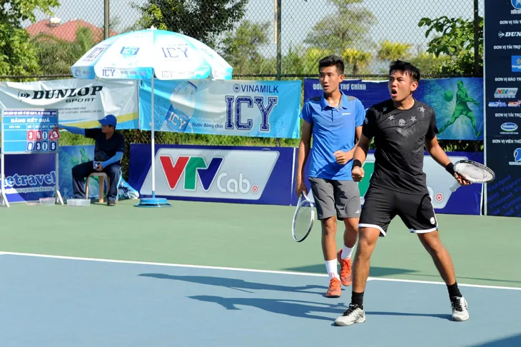 Lý Hoàng Nam và Văn Phương giành ngôi vô địch đôi nam Giải Quần vợt Vietnam F2 - Ảnh 1. Lý Hoàng Nam và Văn Phương giành ngôi vô địch đôi nam Giải Quần vợt Vietnam F2 - Ảnh 1.