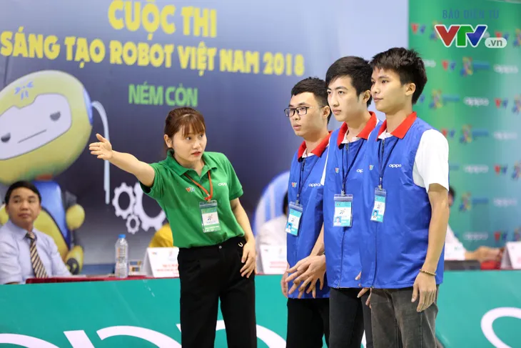 VCK Robocon Việt Nam 2018: Đại diện duy nhất của ĐH Công nghiệp Hà Nội lọt vào vòng 1/8 - Ảnh 2. VCK Robocon Việt Nam 2018: Đại diện duy nhất của ĐH Công nghiệp Hà Nội lọt vào vòng 1/8 - Ảnh 2.