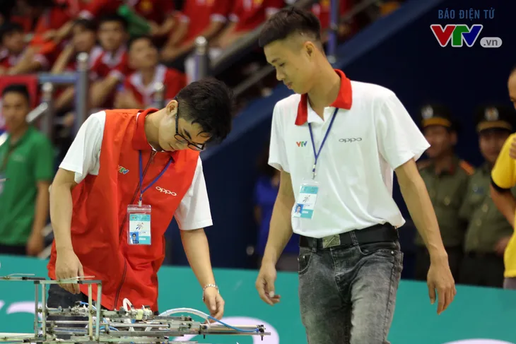 VCK Robocon Việt Nam 2018: Đại diện duy nhất của ĐH Công nghiệp Hà Nội lọt vào vòng 1/8 - Ảnh 42. VCK Robocon Việt Nam 2018: Đại diện duy nhất của ĐH Công nghiệp Hà Nội lọt vào vòng 1/8 - Ảnh 42.