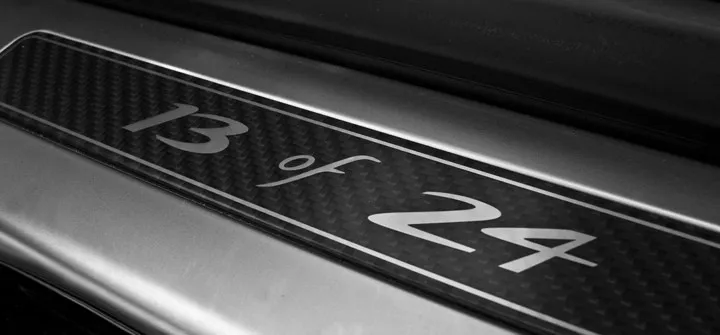 Bentley Continental 24 ‘‘lột xác’’ dưới bàn tay của Wheelsandmore - Ảnh 9. Bentley Continental 24 ‘‘lột xác’’ dưới bàn tay của Wheelsandmore - Ảnh 9.