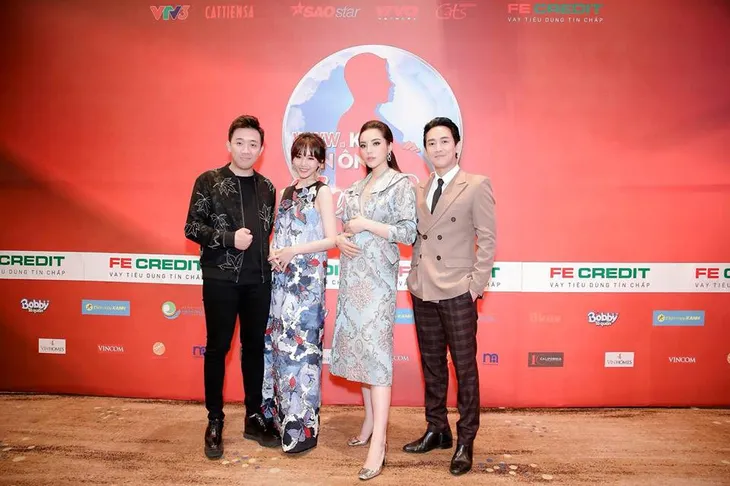 Trấn Thành - Hari Won vác bụng bầu ra mắt show Khi đàn ông mang bầu - Ảnh 1. Trấn Thành - Hari Won vác bụng bầu ra mắt show Khi đàn ông mang bầu - Ảnh 1.