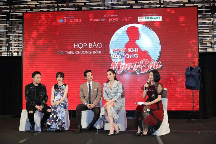 Trấn Thành - Hari Won vác bụng bầu ra mắt show Khi đàn ông mang bầu - Ảnh 5. Trấn Thành - Hari Won vác bụng bầu ra mắt show Khi đàn ông mang bầu - Ảnh 5.