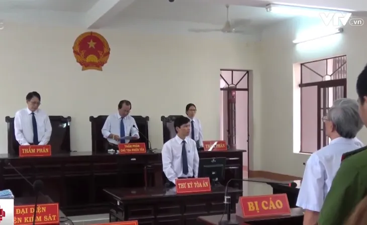 TAND Tối cao rút hồ sơ vụ án Nguyễn Khắc Thủy dâm ô trẻ em - Ảnh 1. TAND Tối cao rút hồ sơ vụ án Nguyễn Khắc Thủy dâm ô trẻ em - Ảnh 1.