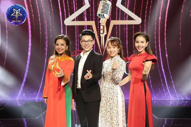 Chung kết Thần tượng Bolero 2018: Học trò Ngọc Sơn đăng quang ngôi vị quán quân - Ảnh 1. Chung kết Thần tượng Bolero 2018: Học trò Ngọc Sơn đăng quang ngôi vị quán quân - Ảnh 1.