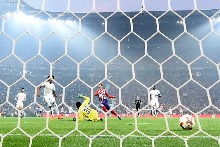 Chung kết Europa League: Griezmann lập cú đúp, Atletico lên ngôi vô địch - Ảnh 1. Chung kết Europa League: Griezmann lập cú đúp, Atletico lên ngôi vô địch - Ảnh 1.