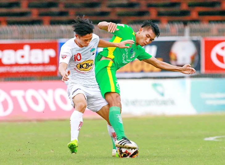 Lịch thi đấu và trực tiếp Nuti Café V.League hôm nay, 19/5: HAGL làm khách tại Cần Thơ, SHB Đà Nẵng tiếp đón CLB TP Hồ Chí Minh - Ảnh 1. Lịch thi đấu và trực tiếp Nuti Café V.League hôm nay, 19/5: HAGL làm khách tại Cần Thơ, SHB Đà Nẵng tiếp đón CLB TP Hồ Chí Minh - Ảnh 1.
