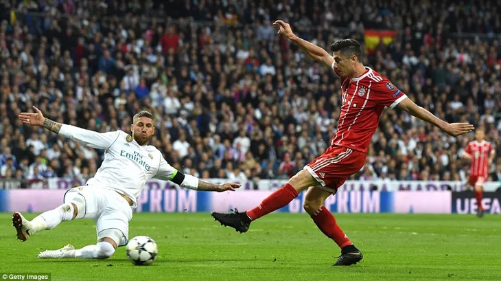 ẢNH: Vượt qua Bayern Munich, Real vào chung kết Champions League năm thứ 3 liên tiếp - Ảnh 6. ẢNH: Vượt qua Bayern Munich, Real vào chung kết Champions League năm thứ 3 liên tiếp - Ảnh 6.