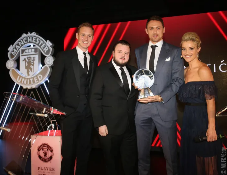 De Gea nhận danh hiệu Cầu thủ xuất sắc nhất năm của Manchester United - Ảnh 2. De Gea nhận danh hiệu Cầu thủ xuất sắc nhất năm của Manchester United - Ảnh 2.