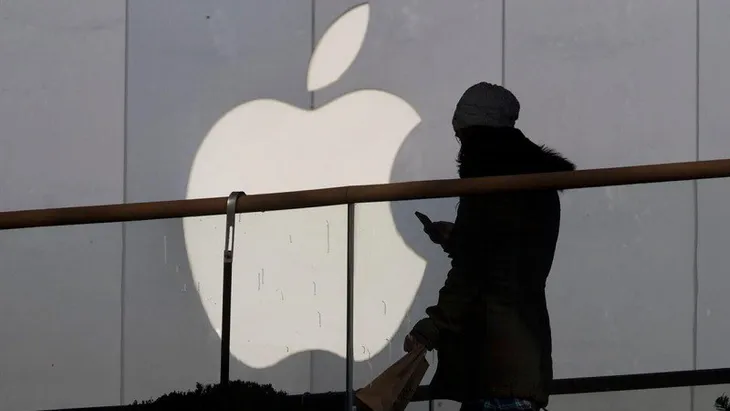 iPhone 2018: Chắc chắn sẽ có giá bán mềm hơn - Ảnh 2. iPhone 2018: Chắc chắn sẽ có giá bán mềm hơn - Ảnh 2.