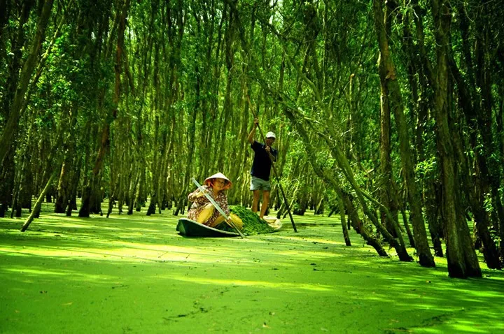 Những thiên đường “trốn nóng” ngày hè tuyệt đẹp ở Việt Nam - Ảnh 12. Những thiên đường “trốn nóng” ngày hè tuyệt đẹp ở Việt Nam - Ảnh 12.